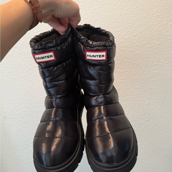 Hunter Women's Black Insulated Waterproof Booties - Picture 2 of 3